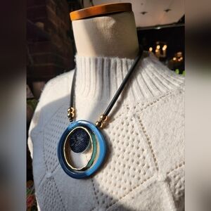 ✨️Elegant Gold and Blue Necklace with Earrings Set